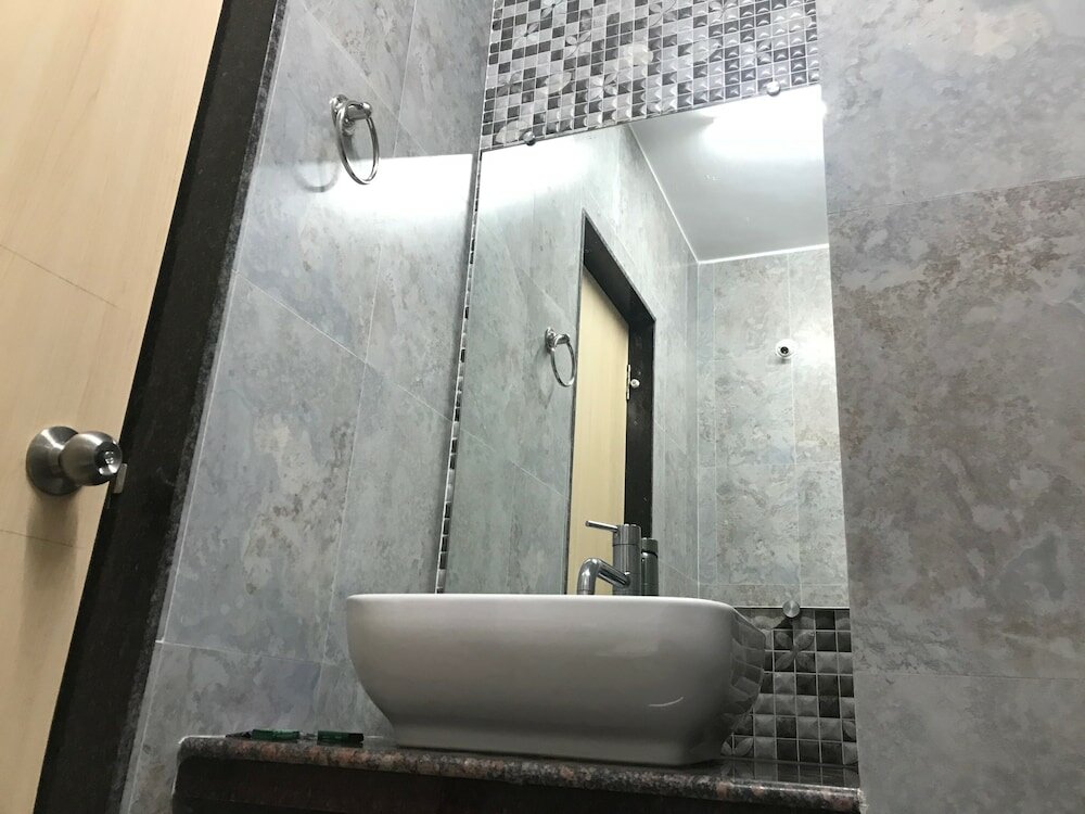 Фото Royale Nirvana Resort