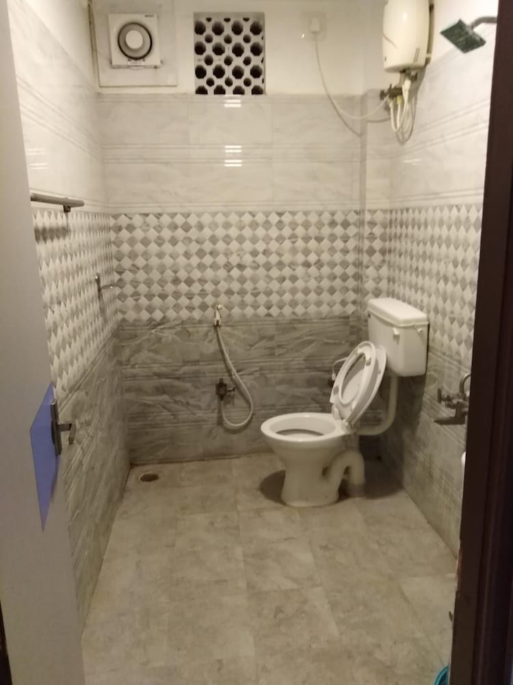 Фото Kalaimagal Residency