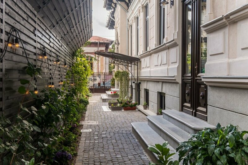 Гостиница Good Living Bucharest в Бухаресте