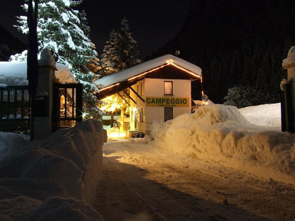 Фото Campodolcino Camping