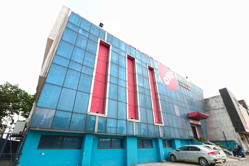 Фото отеля 1