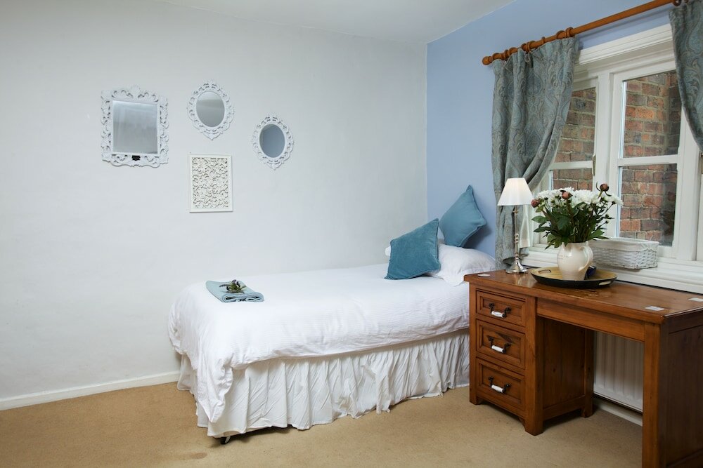 Фото Church Farm Guest House