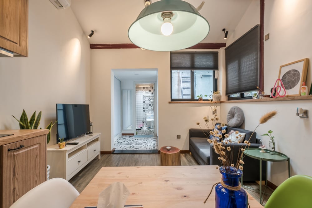 Фото Cozy Apartment Best Location 1262