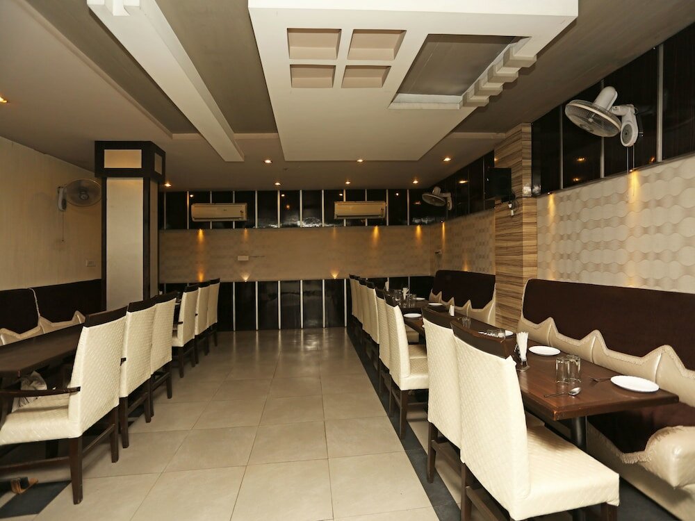 Фото Oyo 1671 Hotel Sundaram