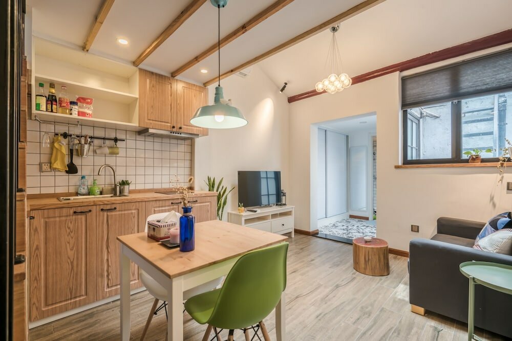 Фото Cozy Apartment Best Location 1262