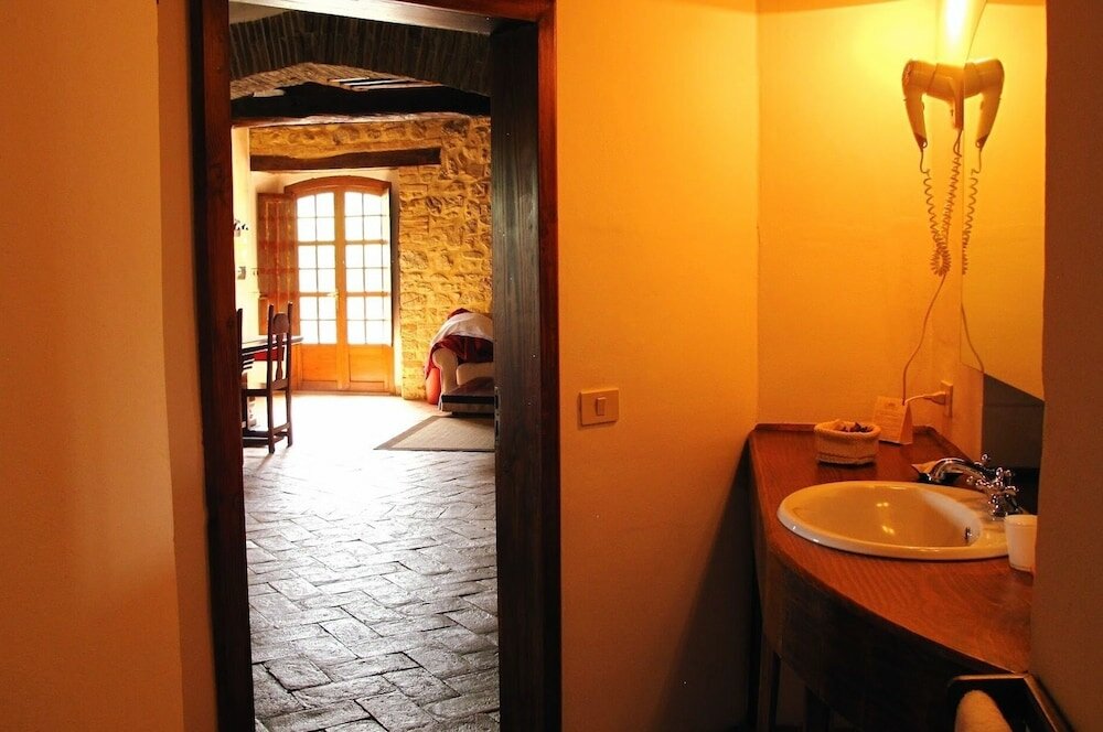 Фото Tenuta Fattoria Vecchia