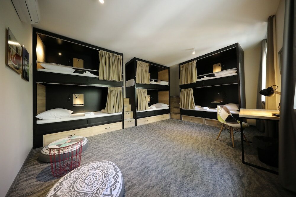 Фото Downtown Boutique Hostel