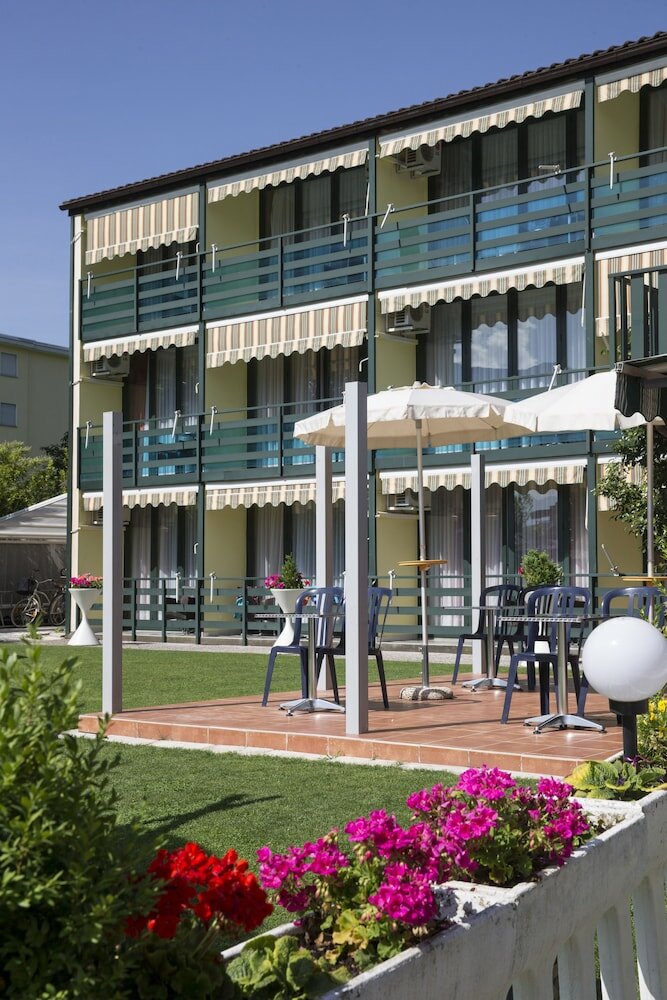 Фото Hotel Garni Tiziana