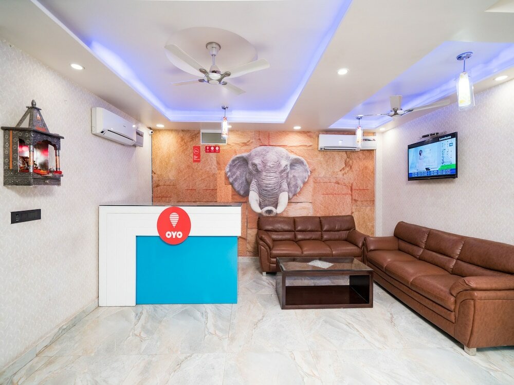 Фото Oyo 8961 Hotel Rr Palace