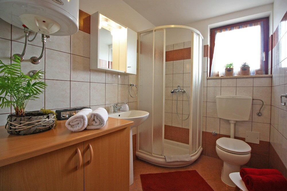 Фото Apartments Irena 1310