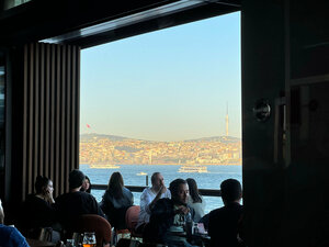 The Populist (İstanbul, Beyoğlu, Kılıçali Paşa Mah.), cafe