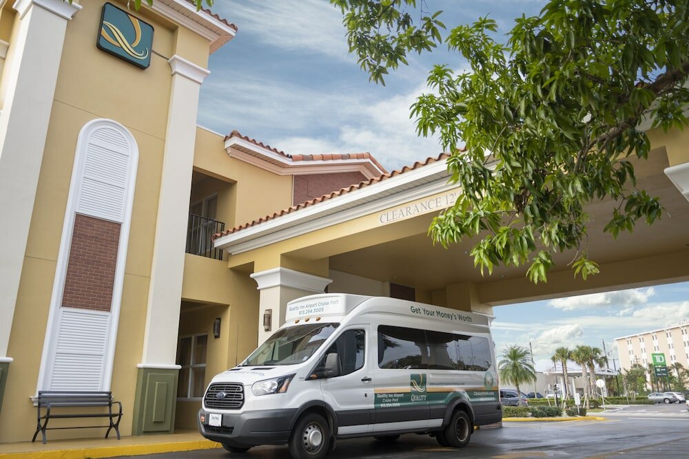 Фото Quality Inn Airport - Cruise Port