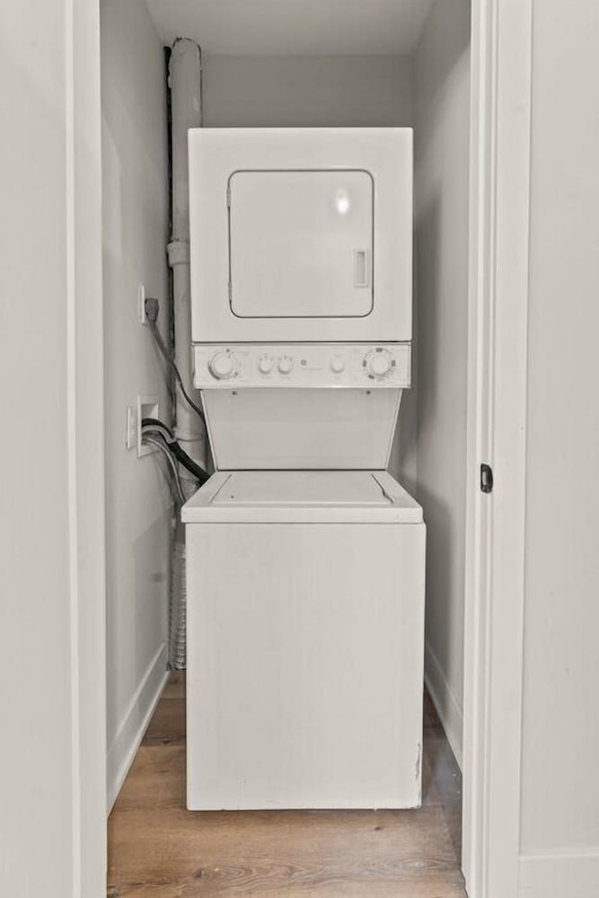 Фото E Passyunk Ave 1br Gem Prime Location