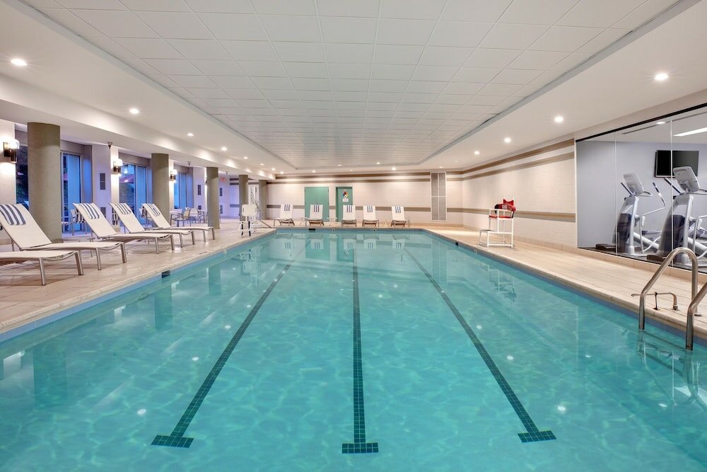 Фото Hilton McLean Tysons Corner