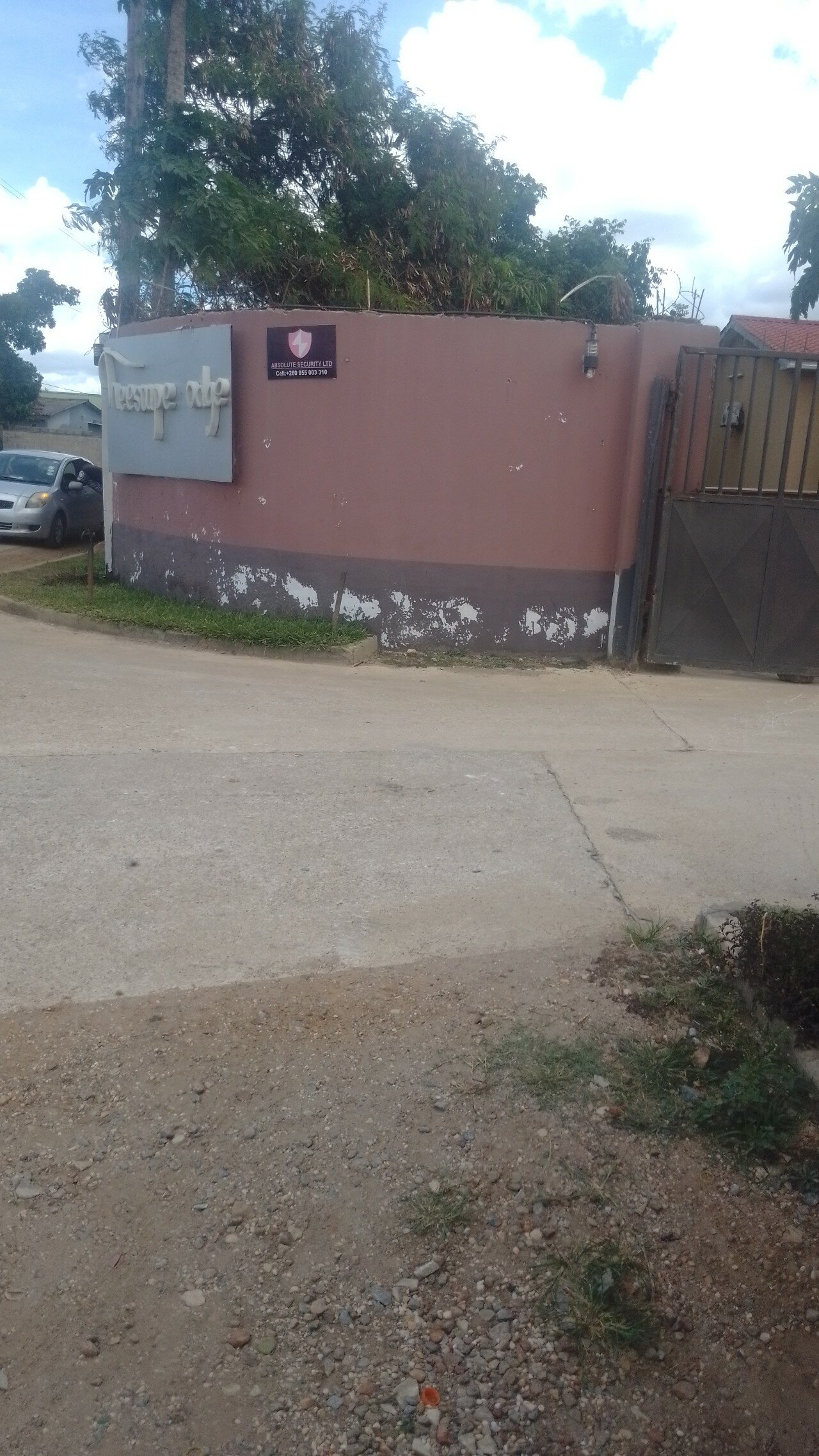 Фото The Escape Lodge