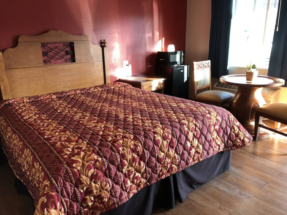 Фото The Fly Inn