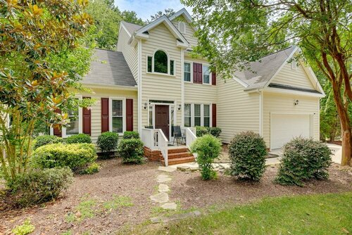 Гостиница Lakefront Raleigh Retreat ~ 7 Mi to Downtown! в Роли