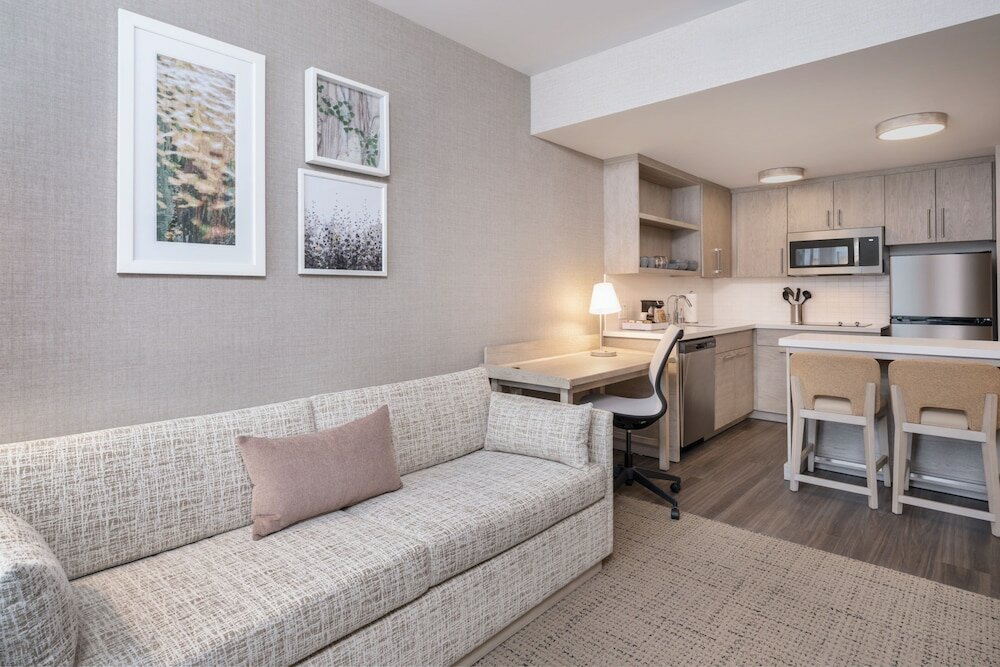 Фото Element San Jose Airport