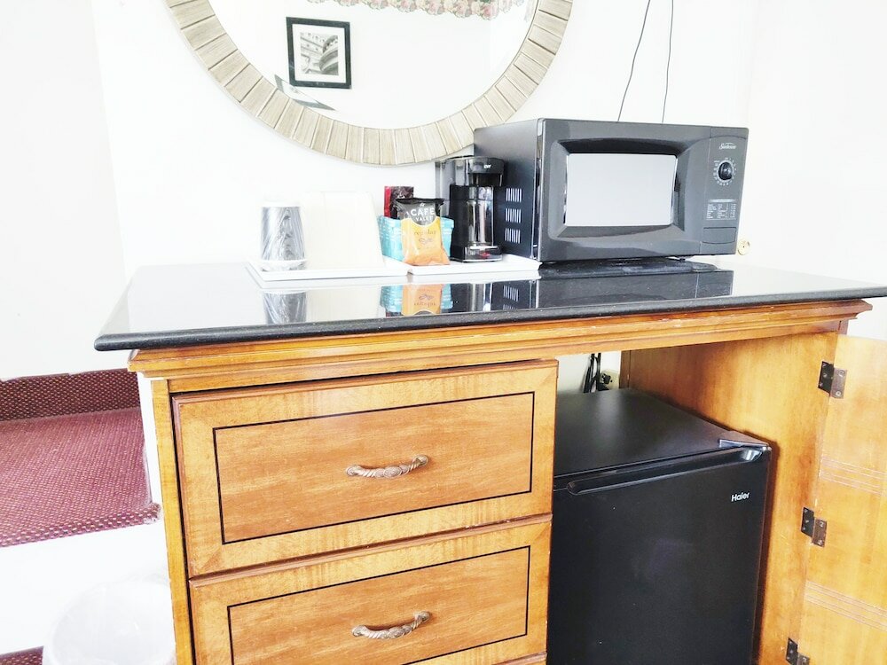 Фото Countryside Inn