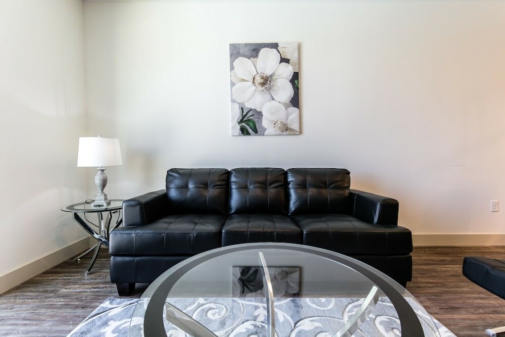 Фото StayOvr at Legacy West - Windrose