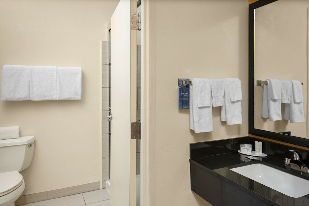 Фото Fairfield Inn Tallahassee North/I-10