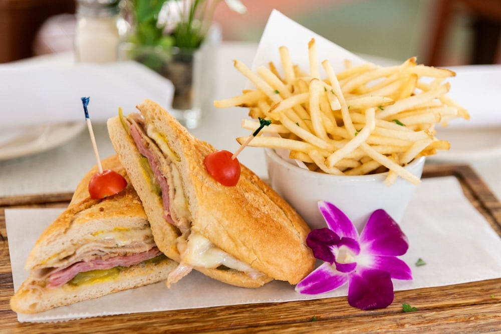 Фото Majestic South Beach Hotel