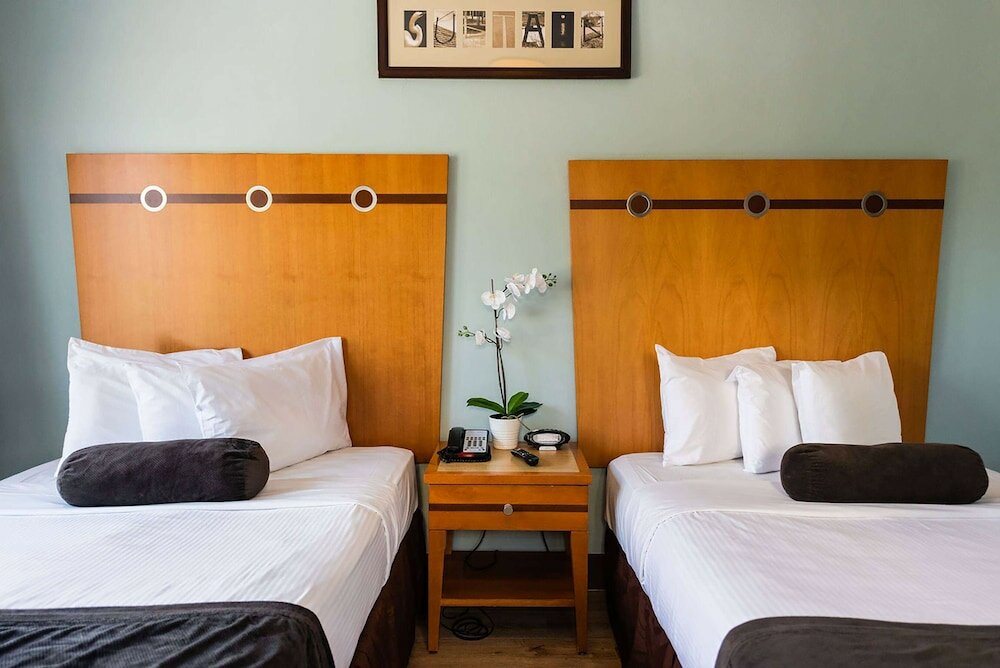 Фото Majestic South Beach Hotel