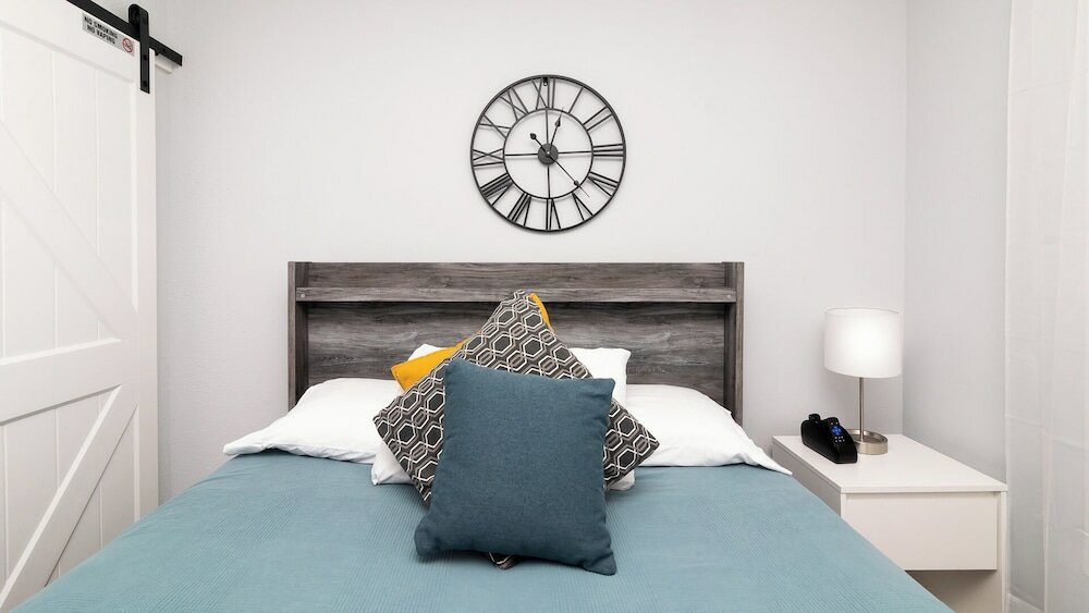 Фото Seminole Heights Retreat