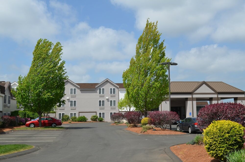 Фото Best Western Hartford Hotel & Suites