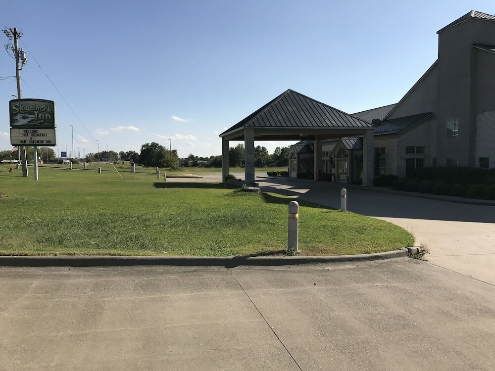 Фото Days Inn by Wyndham Grove