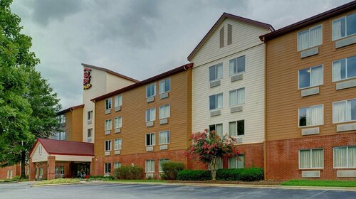 Гостиница Red Roof Inn Plus+ Raleigh Downtown – NCSU/Conv Center в Роли