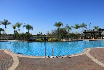 Фото 10-106 2 Bedroom Condo