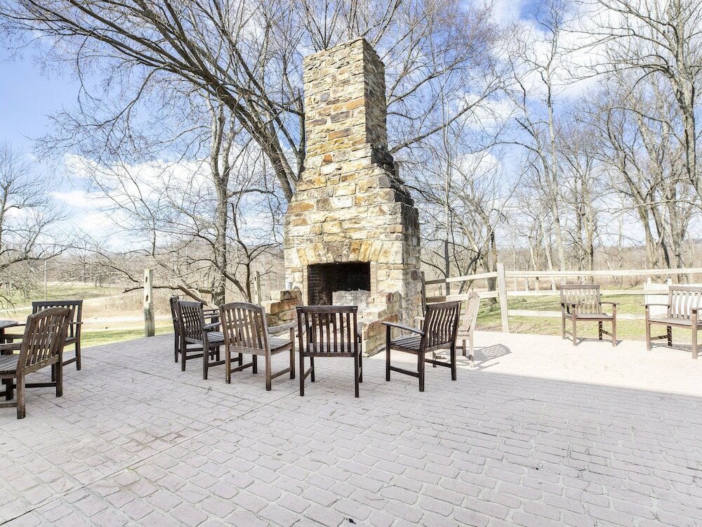 Фото Falls of Rough Resort