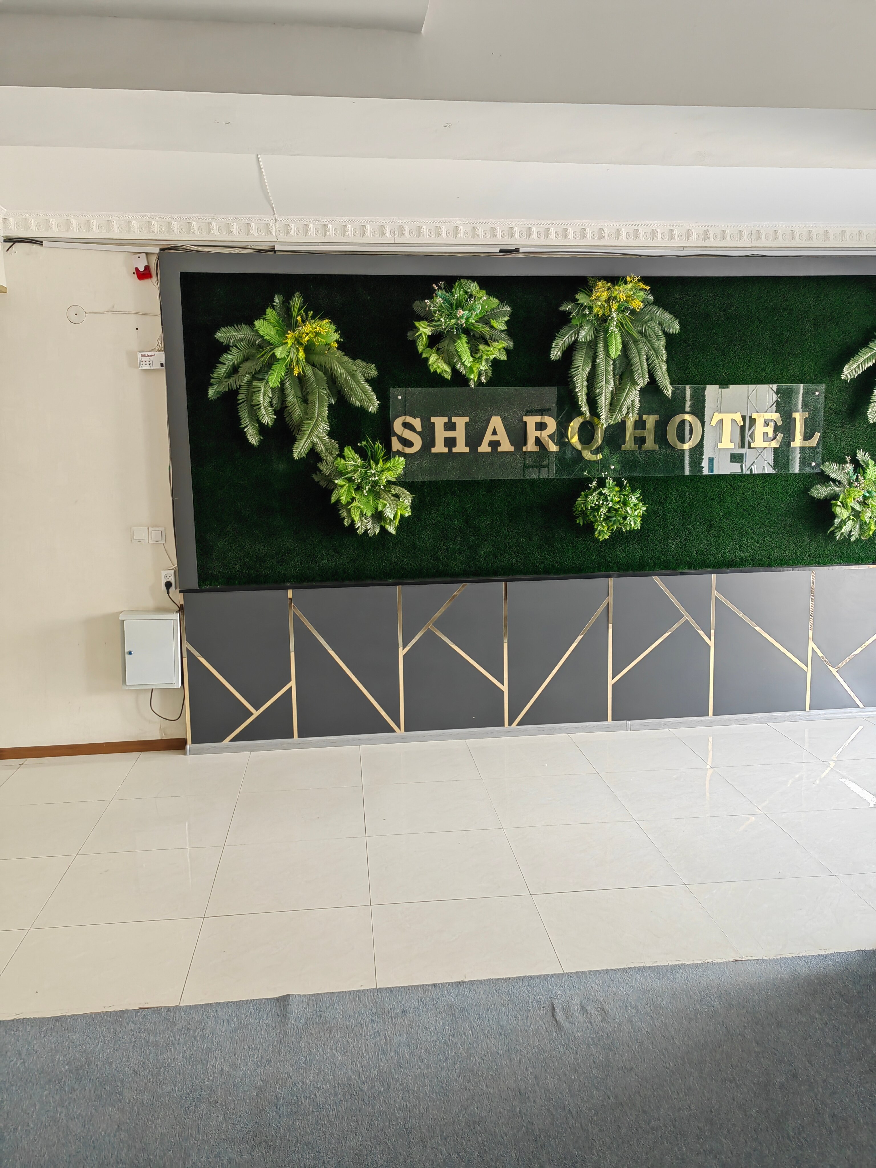 Фото Sharq Hotel