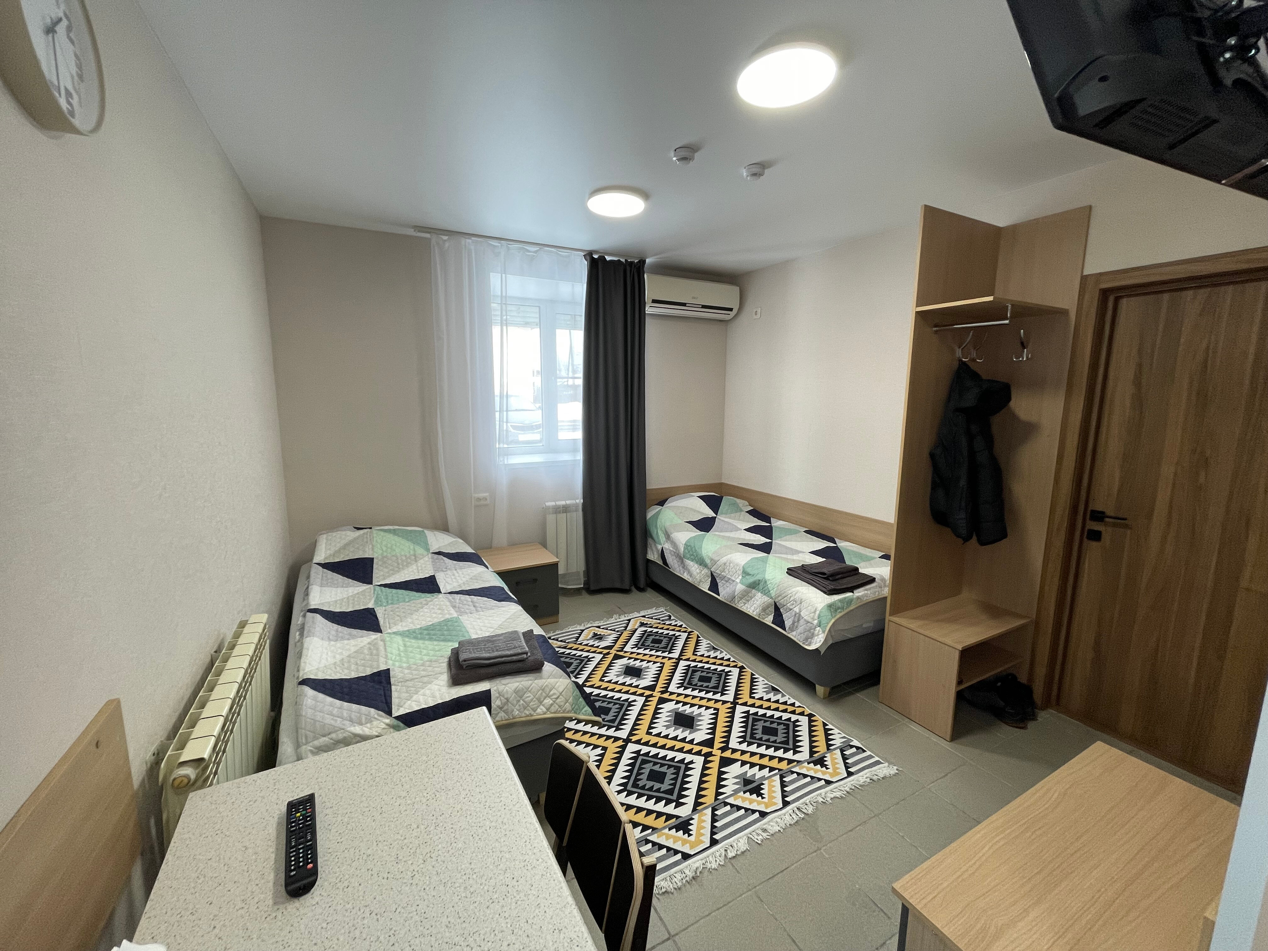 Фото отеля 2