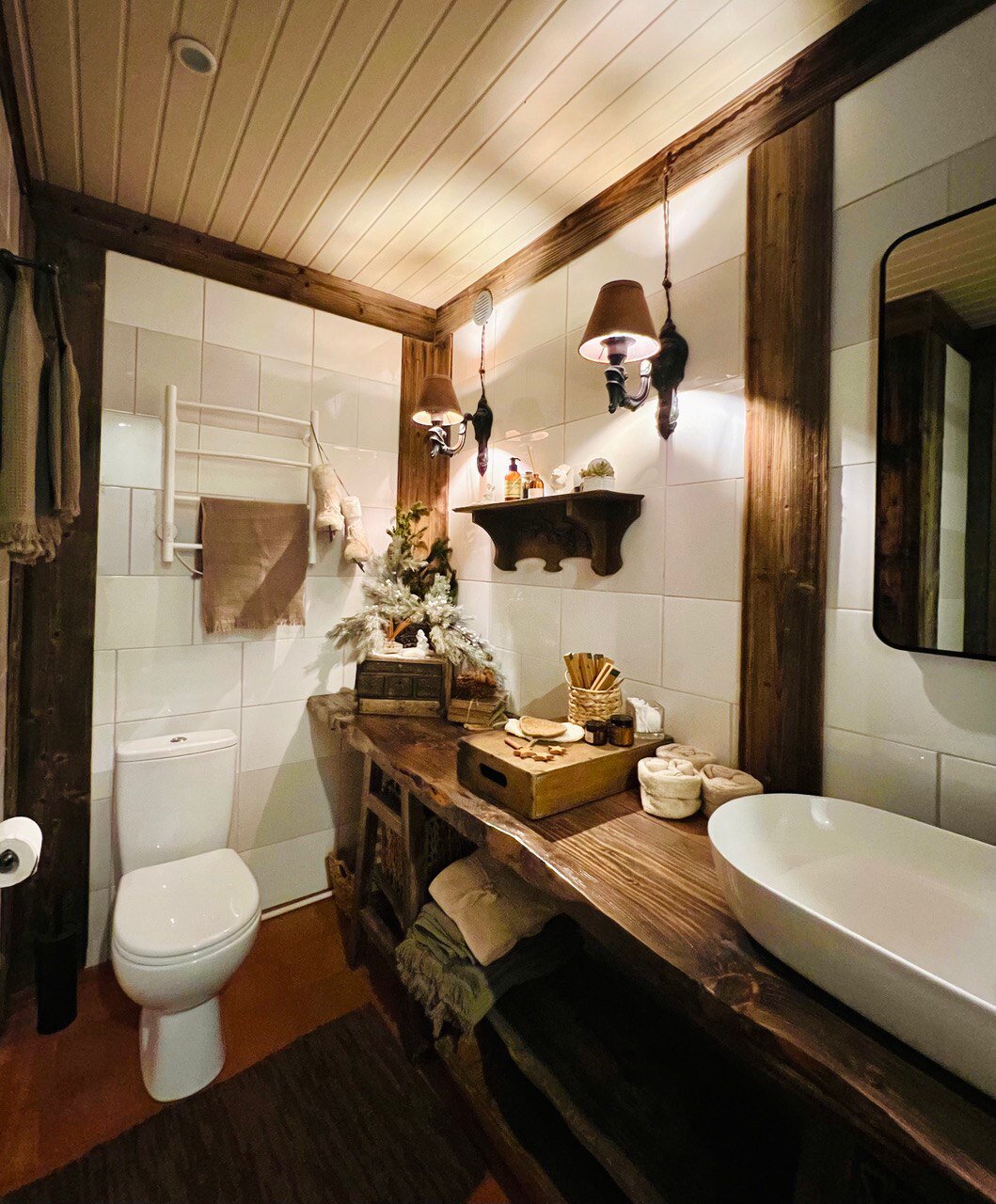 Фото Домик в лесу