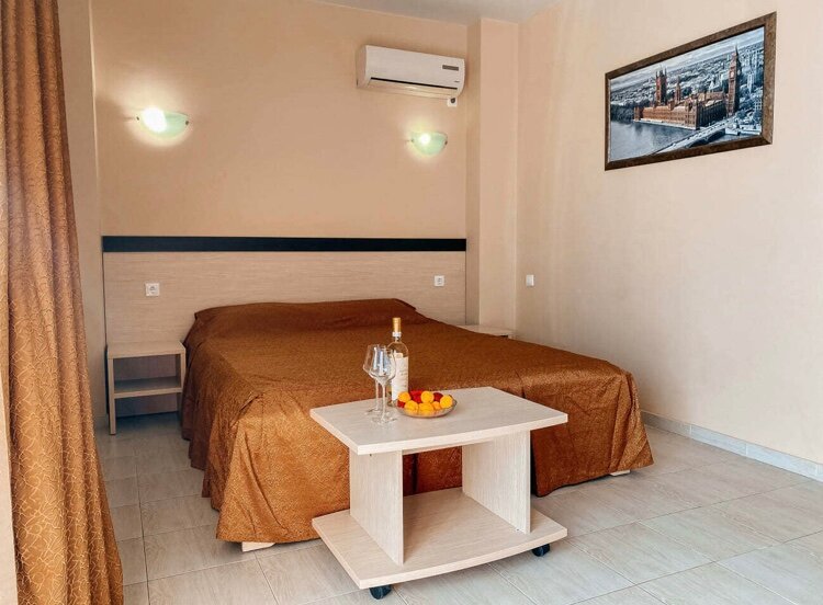 Фото Бусолей