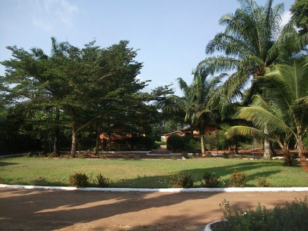 Фото Centre Ayifa Hôtel