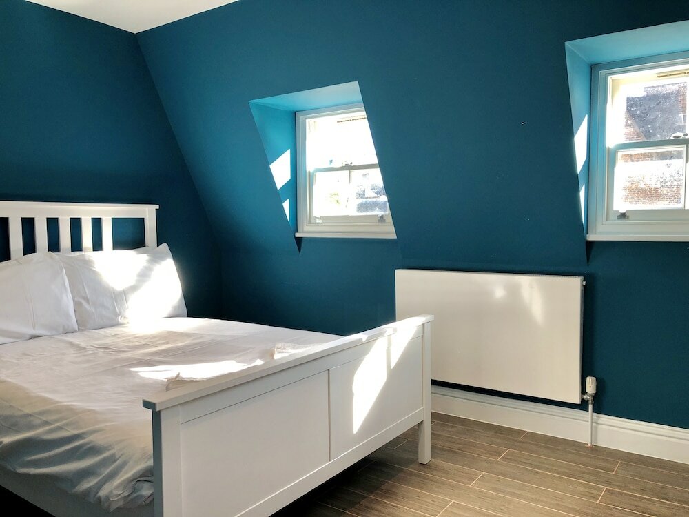 Фото Stylish Maisonette and studio in Victoria