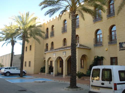 Фото Hotel Plaza del Castillo