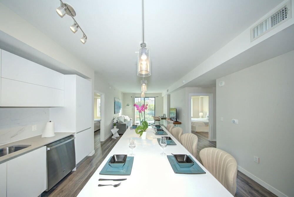 Фото Motif by Moderno