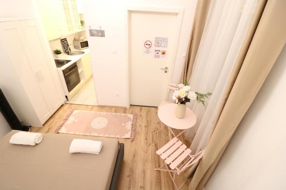 Фото Real Apartments Wesselenyi 10