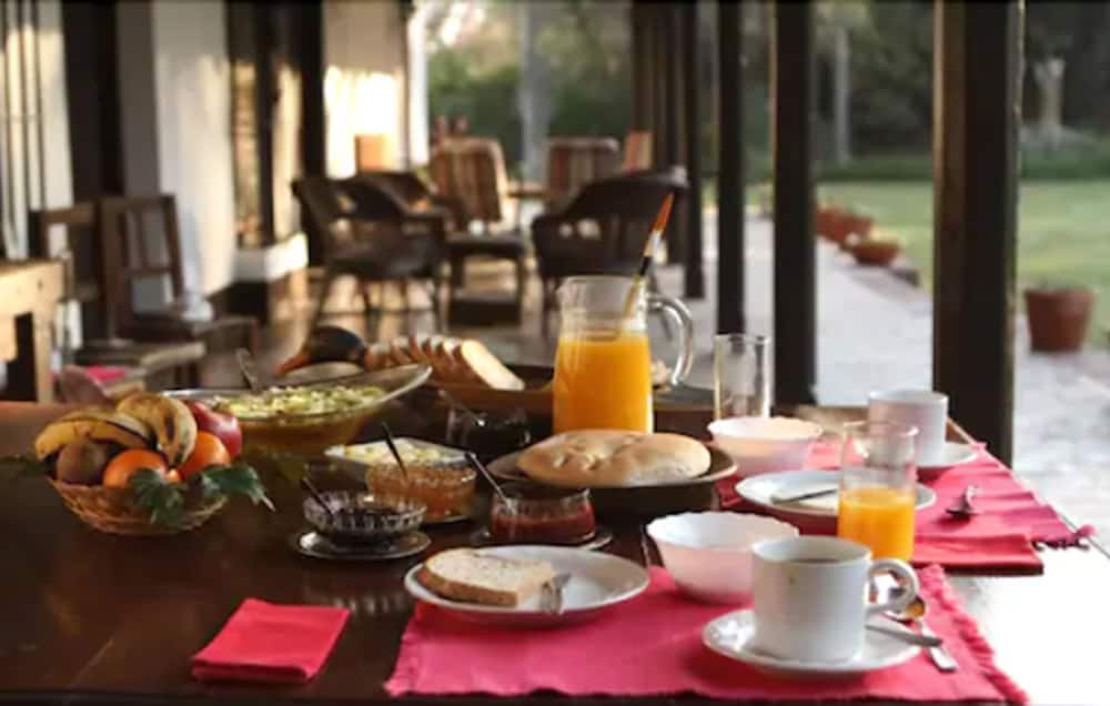 Фото Estancia El Bordo de las Lanzas