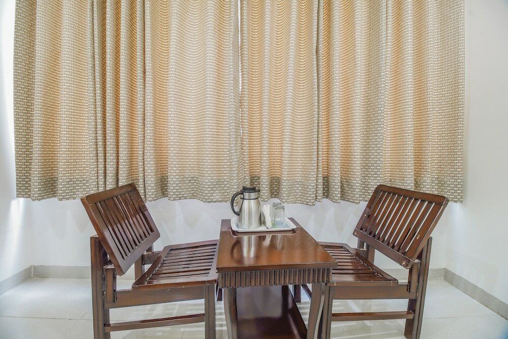 Фото Gracious by Vishesh Hotels & Home Stay