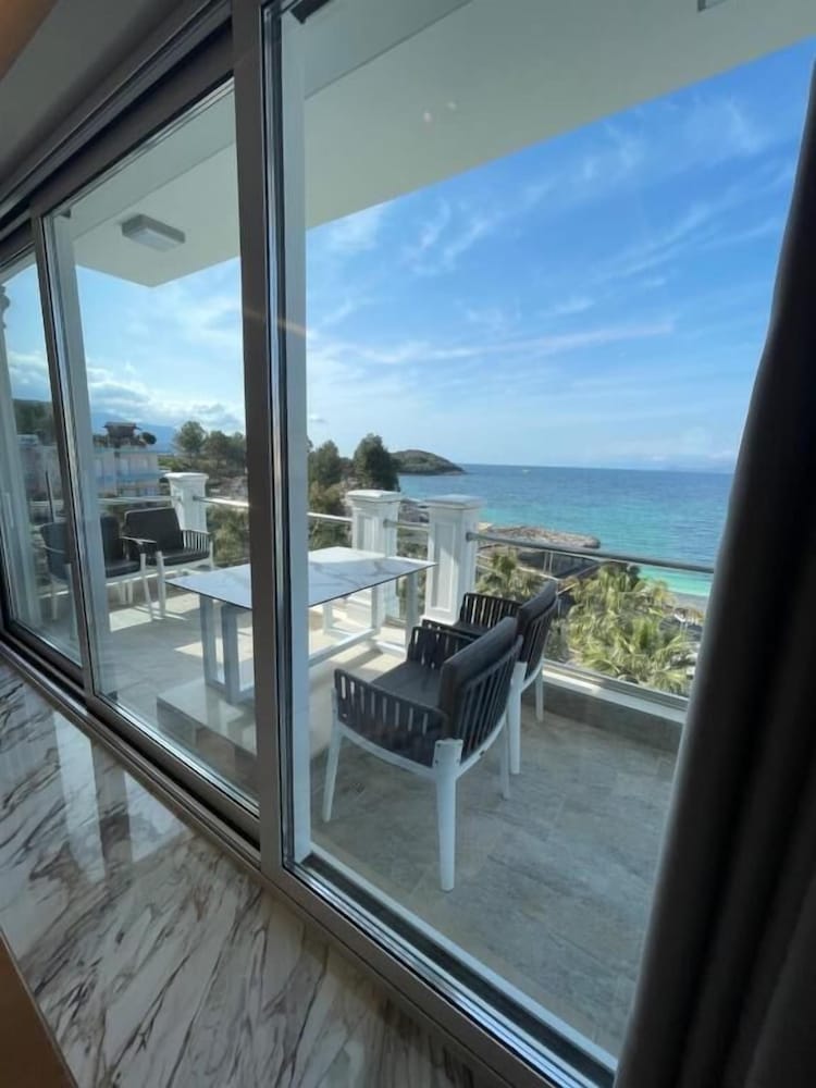 Фото Poda Boutique Hotel