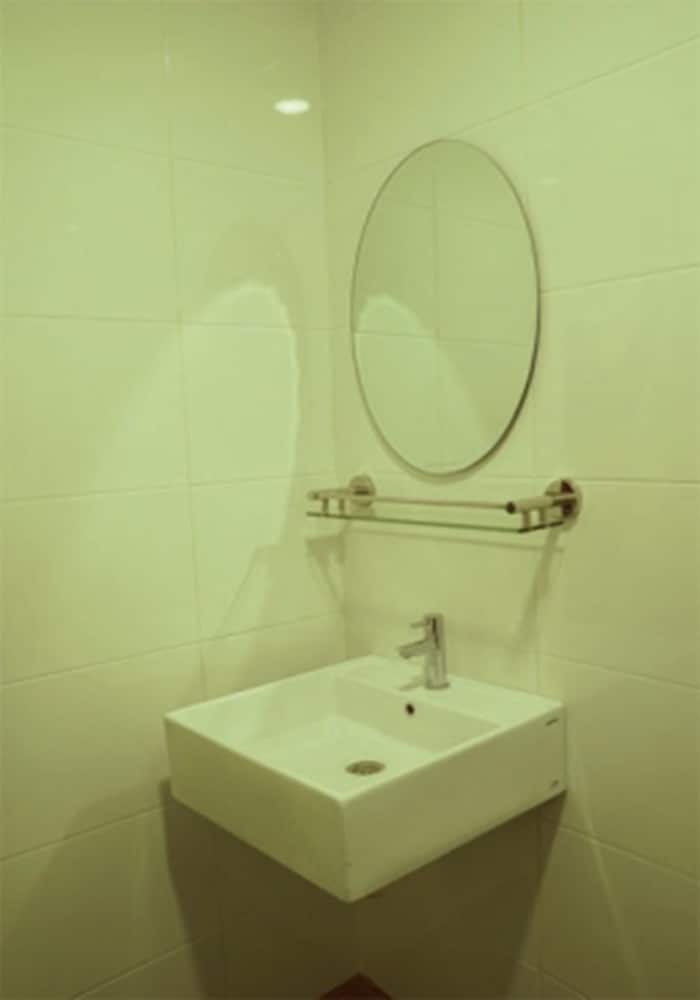 Фото Charisma Hotel