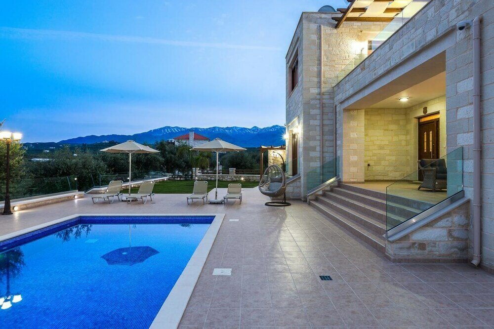 Фото Rodi Luxury Stone Villa