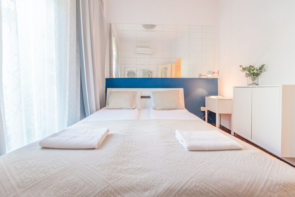 Фото Venus Apartments - Liberty Bridge