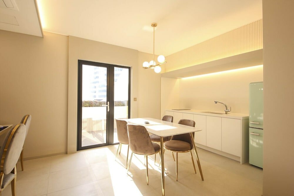 Фото Denbasta Signature Hotel