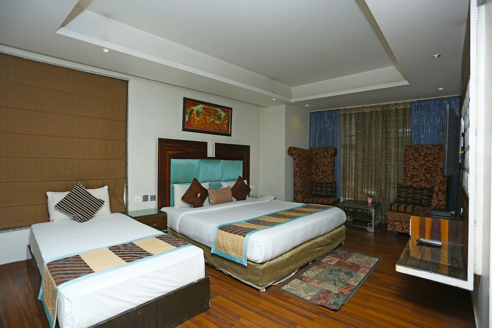 Фото Hotel Uppal International